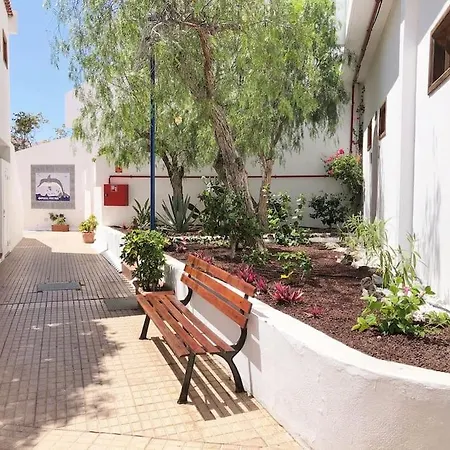 Lucia Garden Con Piscina Climatizada