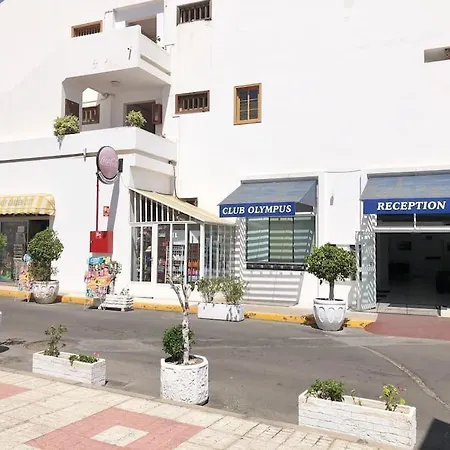 Lucia Garden Con Piscina Climatizada *