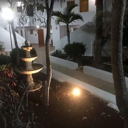 Apartment Lucia Garden Con Piscina Climatizada
