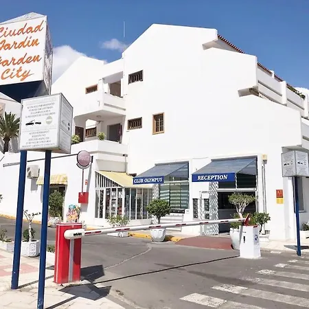 Apartment Lucia Garden Con Piscina Climatizada