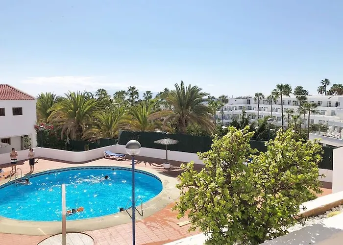 Lucia Garden Con Piscina Climatizada *