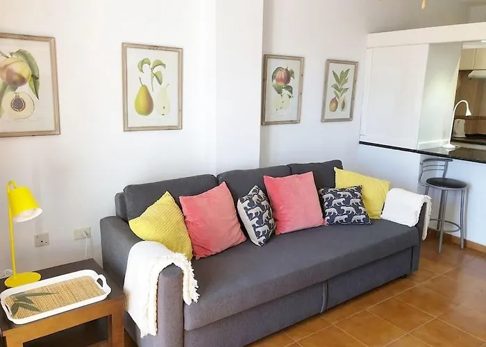 アパート Lucia Garden Con Piscina Climatizada Playa Feñabe