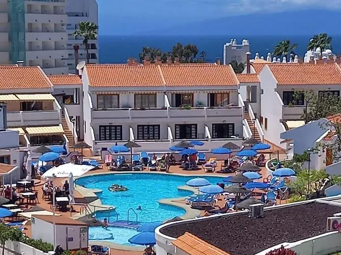 アパート Lucia Garden Con Piscina Climatizada Playa Feñabe