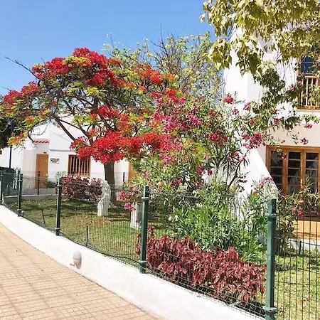 شقة Lucia Garden Con Piscina Climatizada