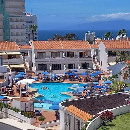 شقة Lucia Garden Con Piscina Climatizada Playa Feñabe