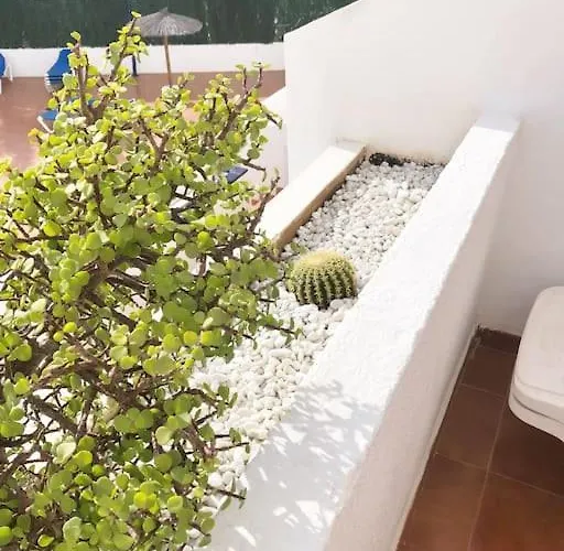 Lucia Garden Con Piscina Climatizada